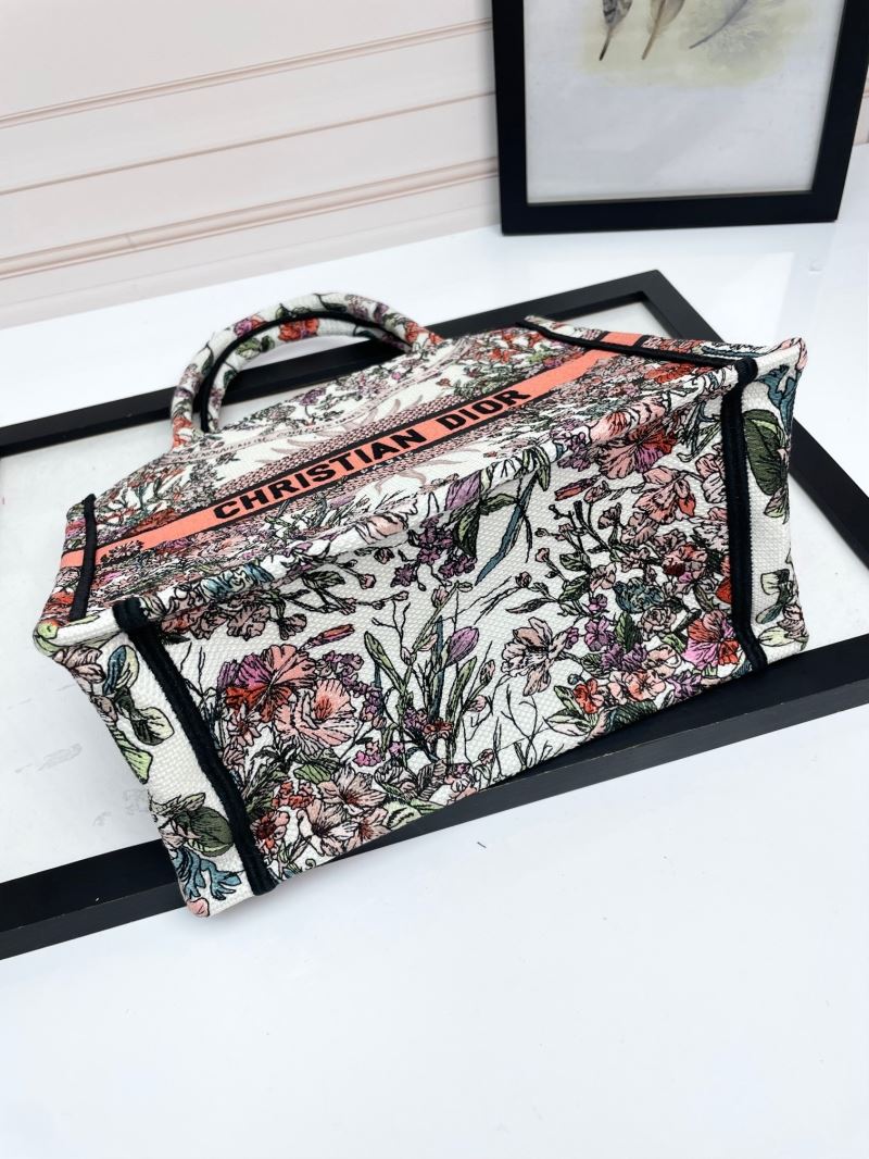 Christian Dior Shopping Bags